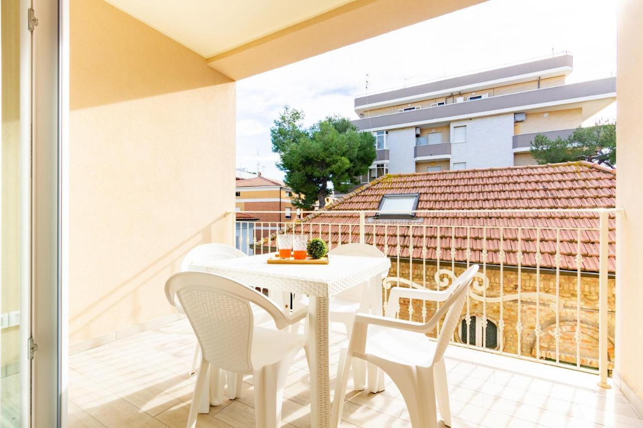 Tortoreto Corallo 1P - Palazzina Laura Myho Casa מראה חיצוני תמונה